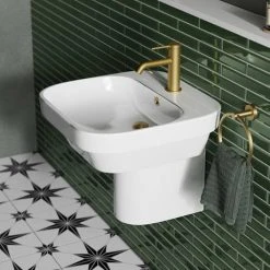 Britton Bathrooms Curve2 550mm 1TH Basin with Semi Pedestal -Victorian Plumbing Store CU50SPED D2 460