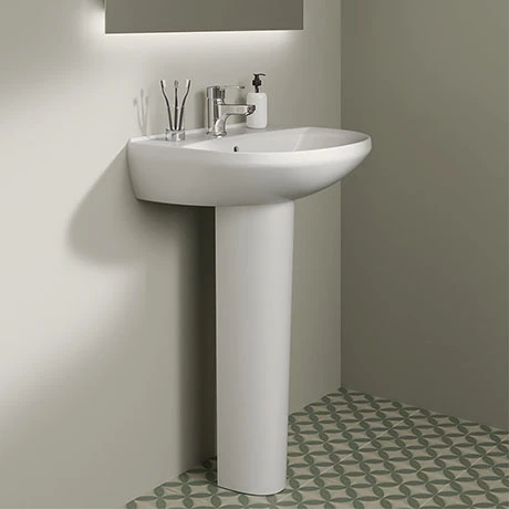 Ideal Standard Eurovit+ 550mm 1 Tap Hole Basin + Pedestal 1 Ideal Standard Eurovit+ 550mm 1 Tap Hole Basin + Pedestal